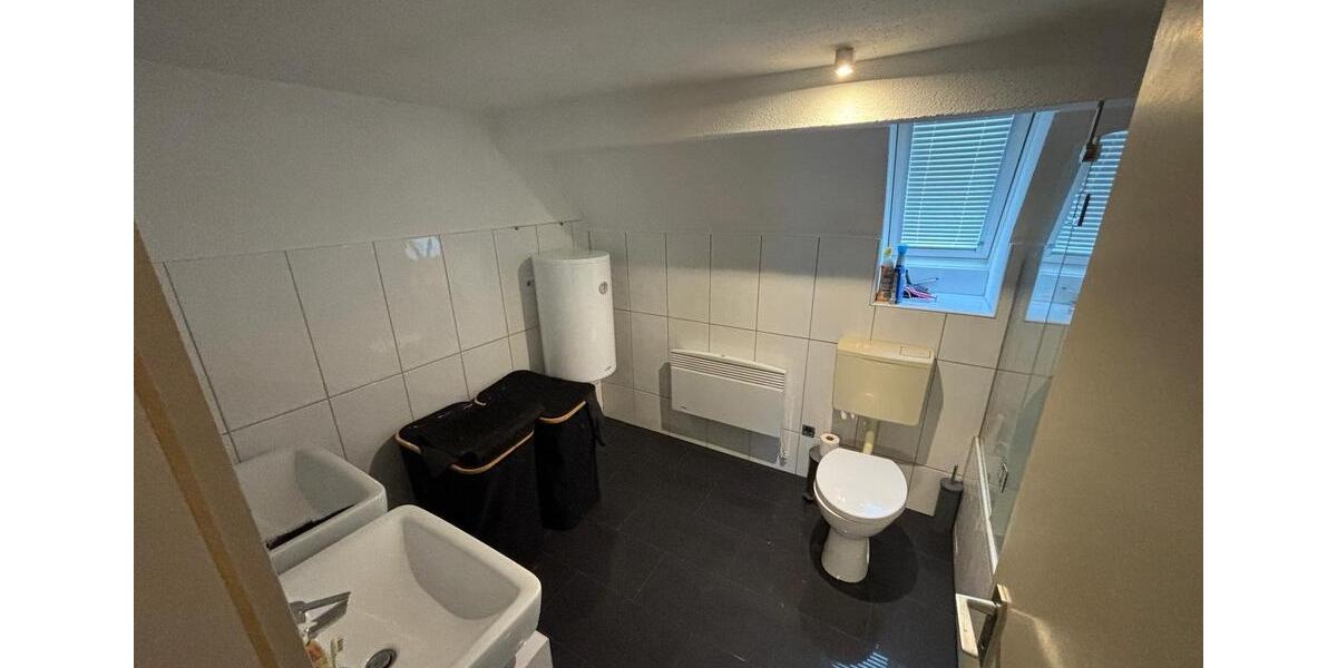 Dachgeschoßwohnung Remchingen - 1 Zimmer, 45 m&sup2;, 470&euro; | Angebot:25418082