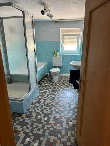 Einfamilienhaus Höheinöd - 8 Zimmer, 198 m&sup2;, 245.000&euro; | Angebot:27227806