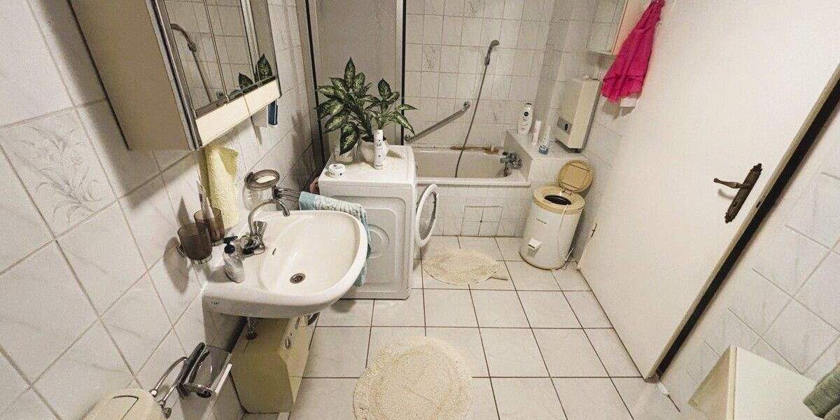 Mehrfamilienhaus, Wohnhaus Penzlin - 7 Zimmer, 178 m&sup2;, 159.000&euro; | Angebot:25674904