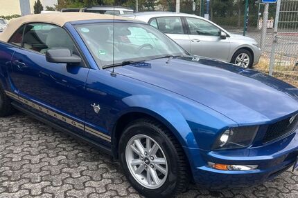 Ford Mustang 166.500 km 8.900 &euro; Hanau 63452