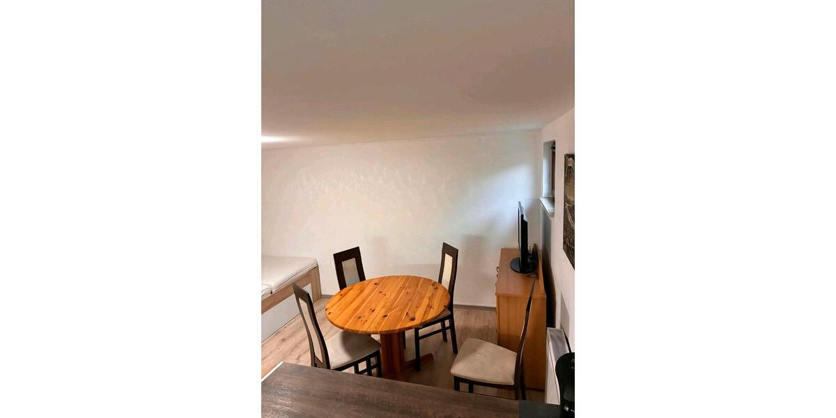 Etagenwohnung Mössingen - 1.5 Zimmer, 20 m&sup2;, 750&euro; | Angebot:26386644