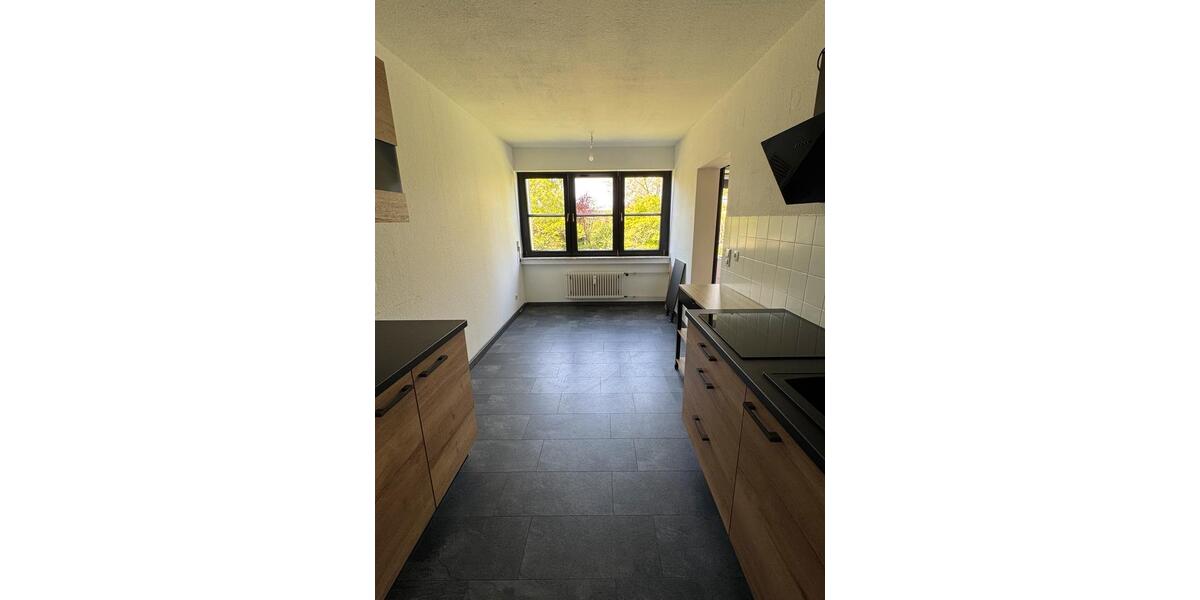 Etagenwohnung Trier Kürenz - 2 Zimmer, 67 m&sup2;, 850&euro; | Angebot:26407014