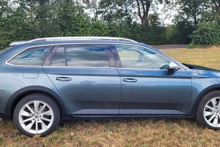 Skoda Superb 109.686 km 26.950 &euro; Vreden 48691