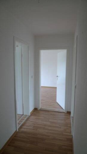 Etagenwohnung Schenkendöbern Groß Gastrose - 3 Zimmer, 60 m&sup2;, 335&euro; | Angebot:21488285