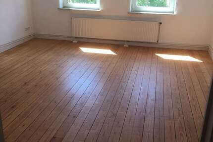 Wohnung zum Mieten in Kiel 930 € 100 m² 5 zimmer