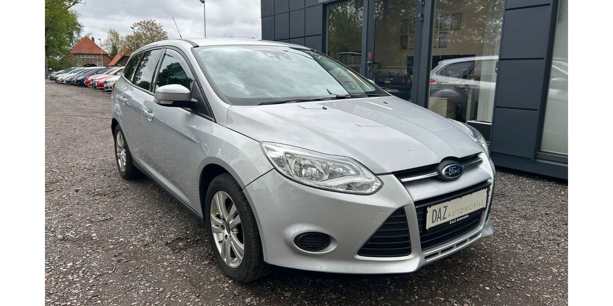 Ford Focus 140.807 km 5.995 &euro; Stuhr 28816
