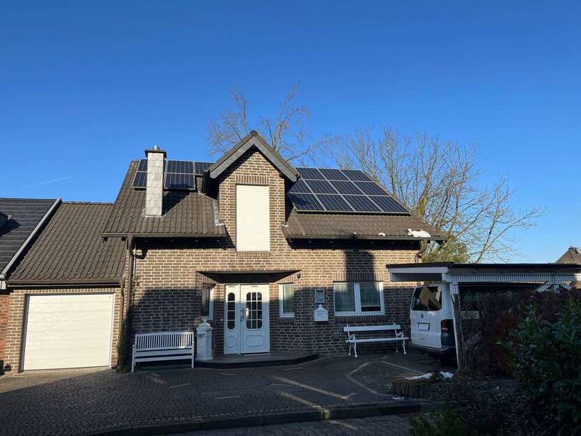 Haus zum Kaufen in KAARST-BÜTTGEN 679.000 € 130 m²