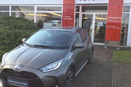 Toyota Yaris 22.600 km 18.490 &euro; Dresden 01259