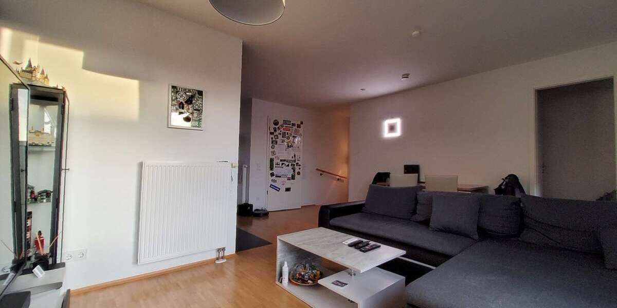 Etagenwohnung Hannover Bemerode - 4 Zimmer, 103 m&sup2;, 1.199&euro; | Angebot:27347538