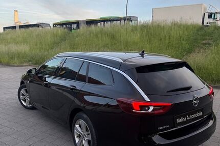 Opel Insignia 111.650 km 10.990 &euro; Hamburg 20539