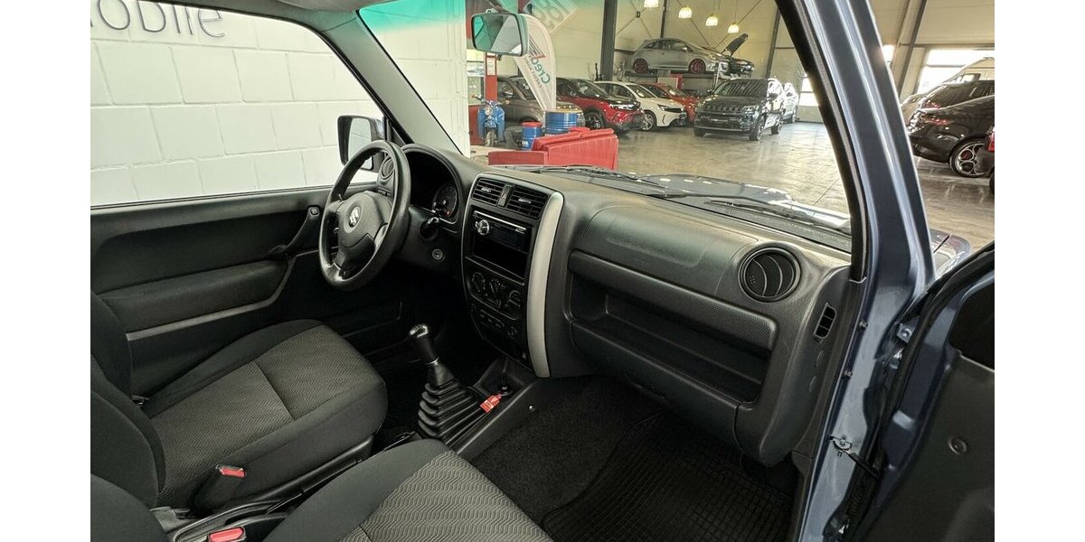 Suzuki Jimny FJ Lim. 1.3 AHK Sitzheizung Klimaanlage 84.150 km 14.520 &euro; Lich 35423