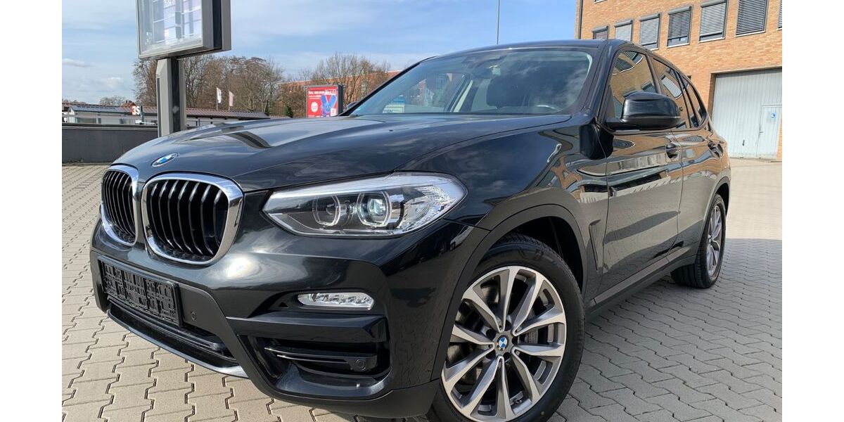 BMW X3 174.205 km 22.500 &euro; Göttingen 37079