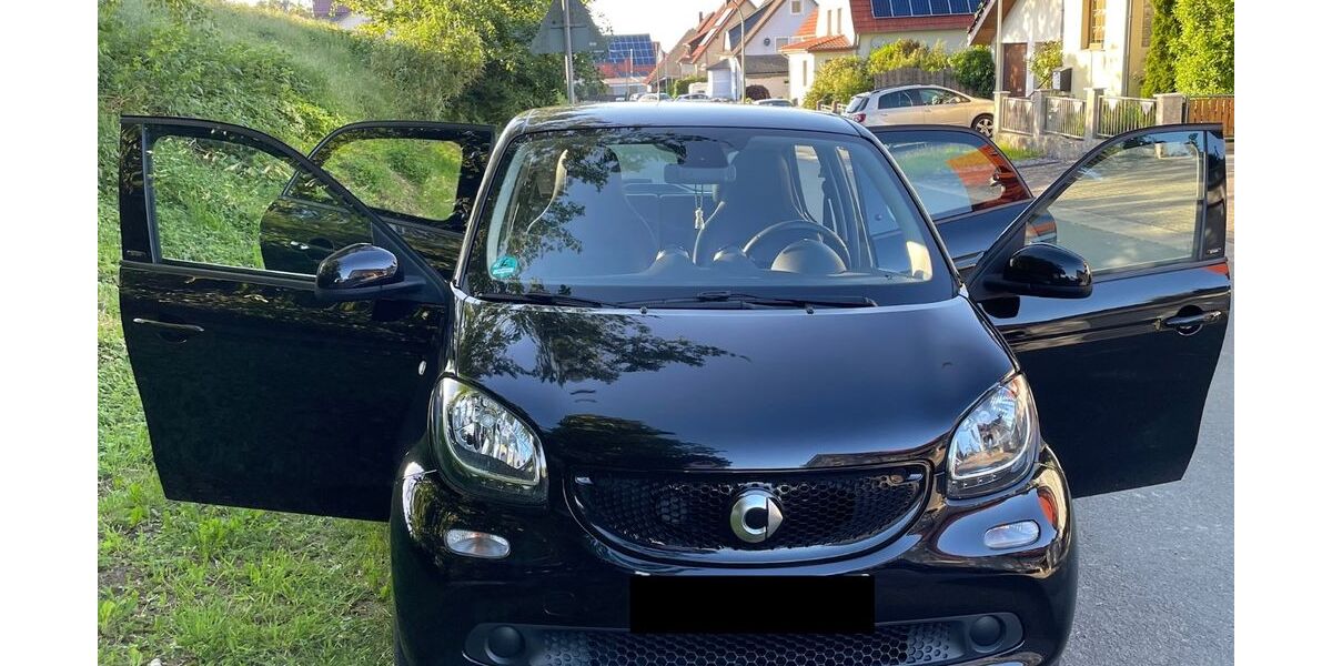 Smart ForFour 79.465 km 9.580 &euro; Büren 33142
