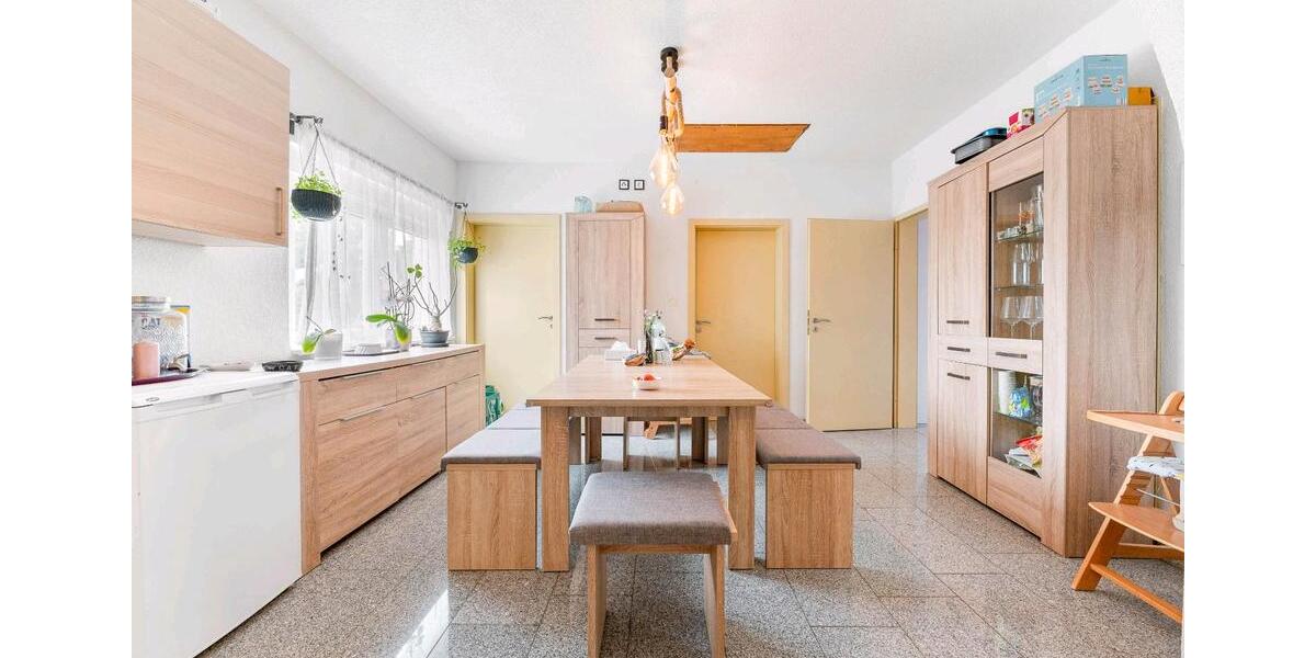 Etagenwohnung Welzheim - 3.5 Zimmer, 104 m&sup2;, 265.000&euro; | Angebot:26061313