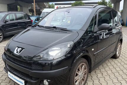 Peugeot 1007 117.568 km 1.599 &euro; München 81825