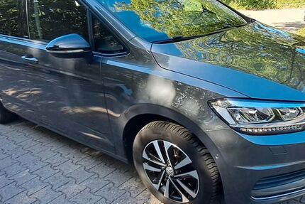 VW Touran 140.000 km 17.700 &euro; Rastatt 76437