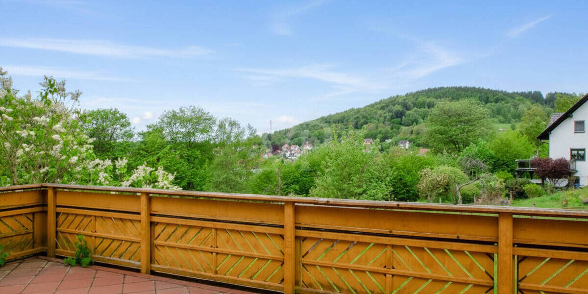 Einfamilienhaus Steinbach-Hallenberg Hallenberg - 7 Zimmer, 164 m&sup2;, 199.000&euro; | Angebot:26763281