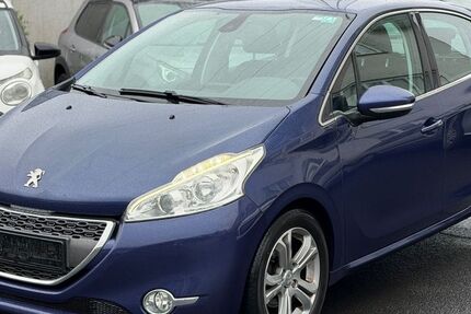 Peugeot 208 207.000 km 3.900 &euro; Fulda 36100