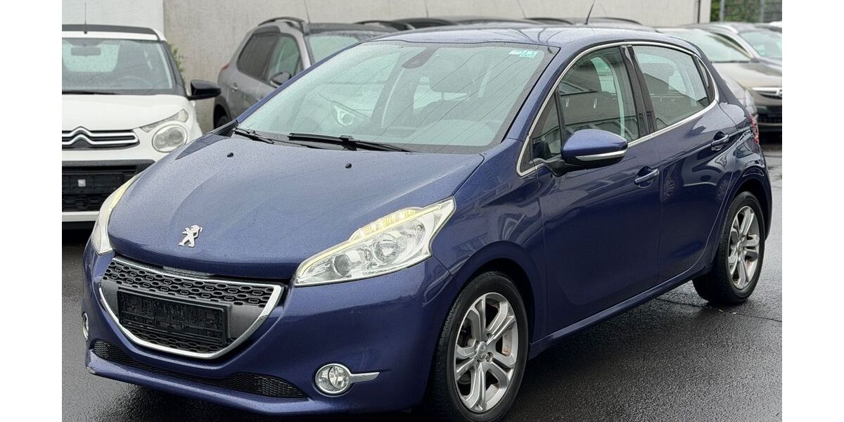 Peugeot 208 207.000 km 3.900 &euro; Fulda 36100