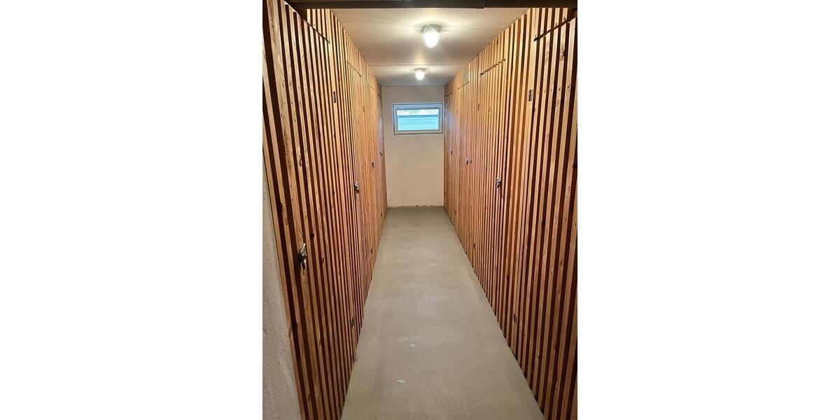 Etagenwohnung Hennef (Sieg) - 2 Zimmer, 33 m&sup2;, 90.000&euro; | Angebot:20645794