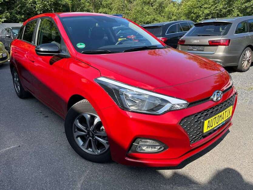 i20