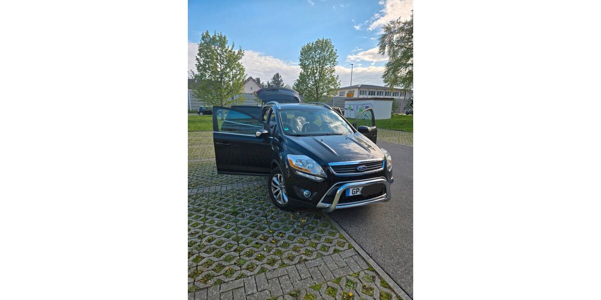 Ford Kuga 135.700 km 9.990 &euro; Göppingen 73035