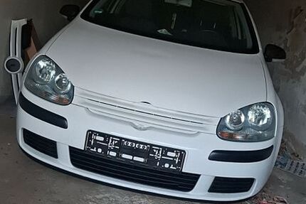 VW Golf 178.000 km 2.999 &euro; Holzhausen an der Haide 56357