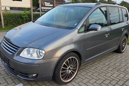 VW Touran 240.000 km 990 € Jork 21635