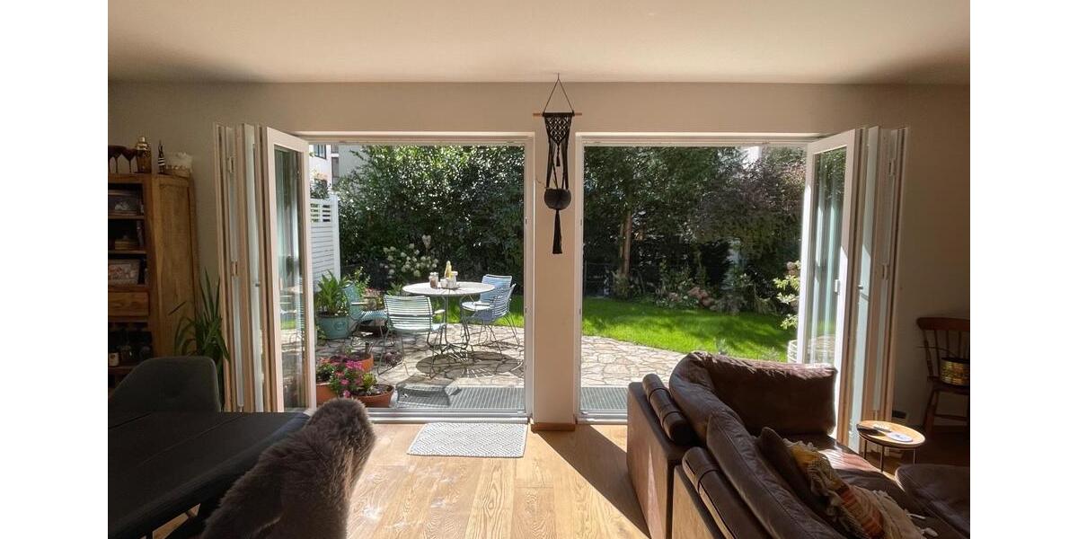 Reihenhaus Fürstenfeldbruck - 7 Zimmer, 168 m&sup2;, 2.950&euro; | Angebot:26080467