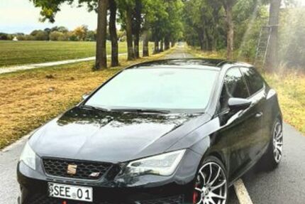 Seat Leon 135.000 km 14.999 &euro; Hennickendorf 15378