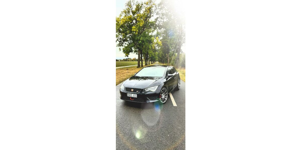 Seat Leon 135.000 km 14.999 &euro; Hennickendorf 15378