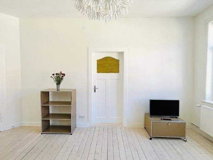 Etagenwohnung Hannover List - 3 Zimmer, 84 m&sup2;, 1.650&euro; | Angebot:24815204