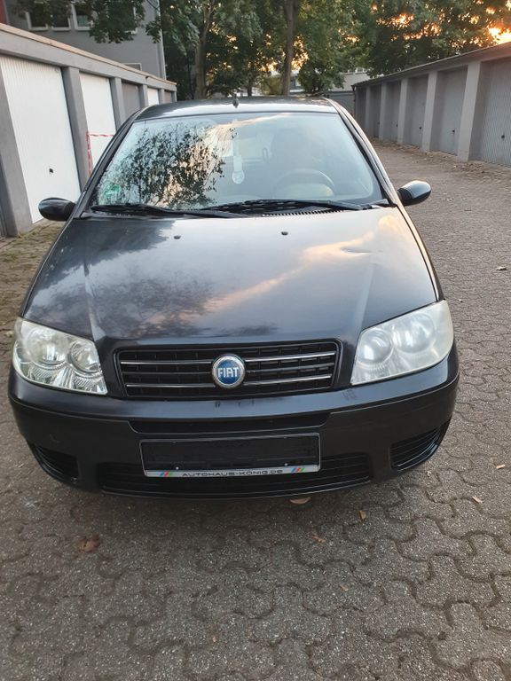 Fiat Punto 164.000 km 900 € Duisburg 47169