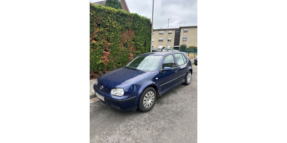 VW Golf 300.000 km 850 &euro; Lohne(Oldenburg) 49393