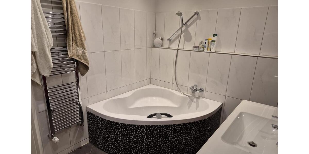 Erdgeschoßwohnung Wuppertal Sedansberg - 2 Zimmer, 65 m&sup2;, 165.000&euro; | Angebot:26687817