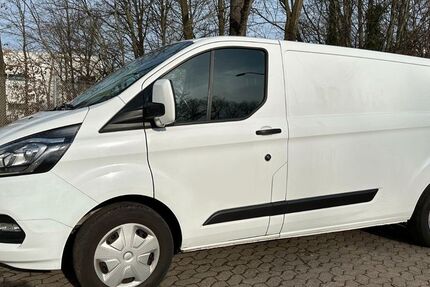 Ford Transit Custom 184.000 km 13.685 &euro; Berlin 13597