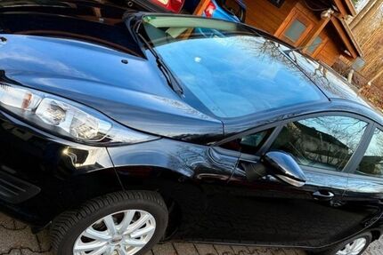 Ford Fiesta 68.000 km 6.800 &euro; Bielefeld 33739