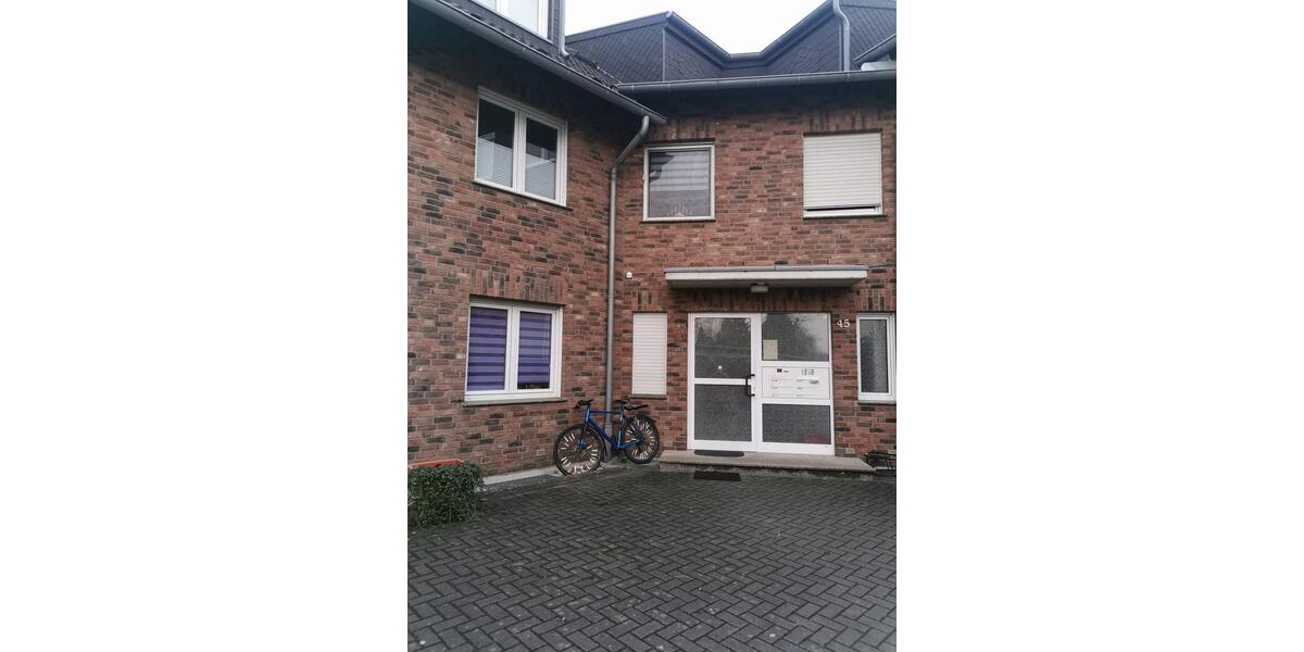 Außergewöhnliche 2-Raumwohnung mit Sonnenbalkon in Niederkassel - Rheidt ! 2 zimmer