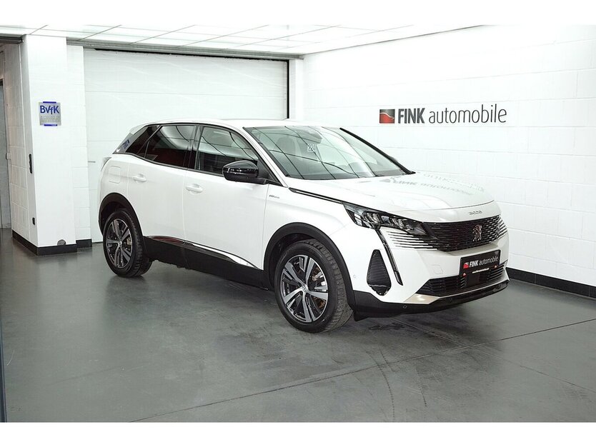 Peugeot 3008 225 Allure Plug-In Hybrid FULL LED CarPlay 24.628 km 22.770 € Lich 35423