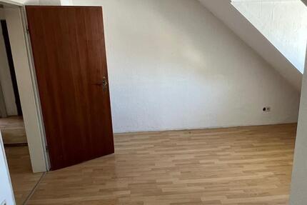 Wohnung Duisburg Duisburg-Mitte - 3 Zimmer, 70 m&sup2;, 400&euro; | Angebot:26677989