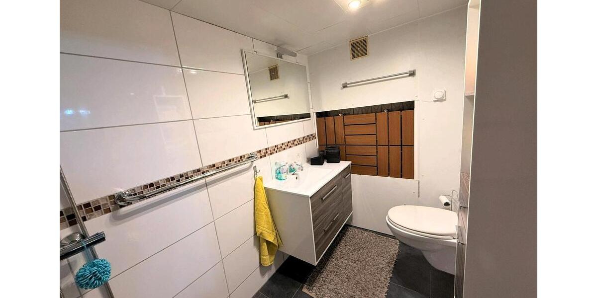 Einfamilienhaus Heusweiler - 8 Zimmer, 200 m&sup2;, 265.000&euro; | Angebot:26956394