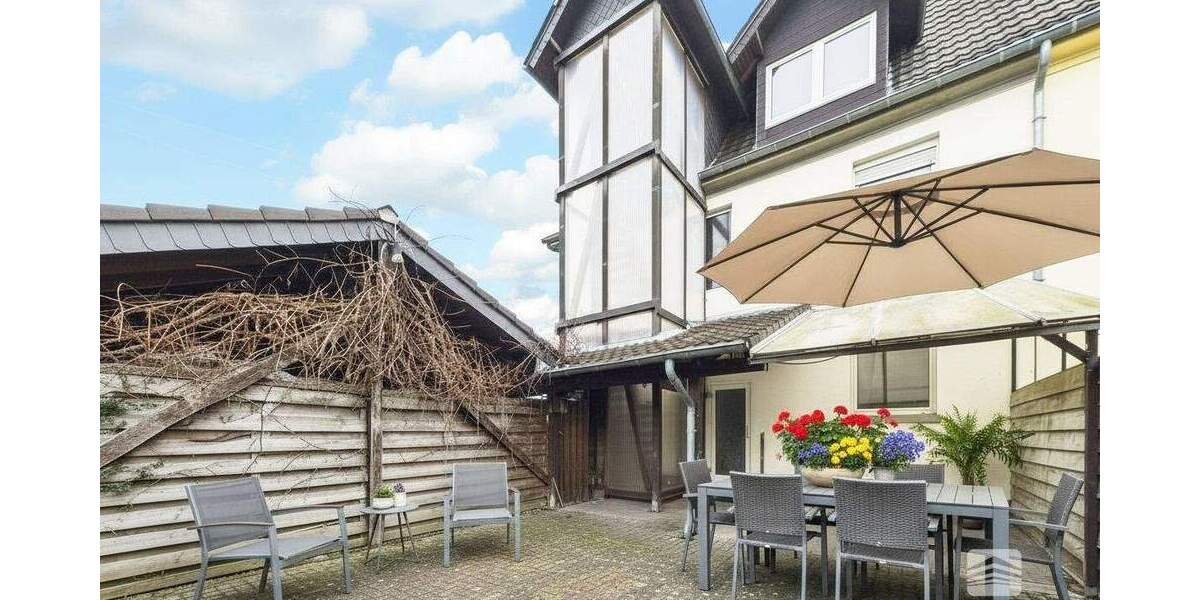 Einfamilienhaus Geilenkirchen - 6 Zimmer, 154 m&sup2;, 229.000&euro; | Angebot:25707378