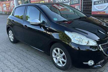 Peugeot 208 89.000 km 2.650 &euro; Nersingen 89278