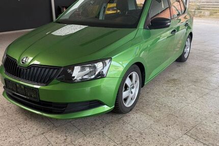 Skoda Fabia 103.500 km 7.699 &euro; Auetal 31749