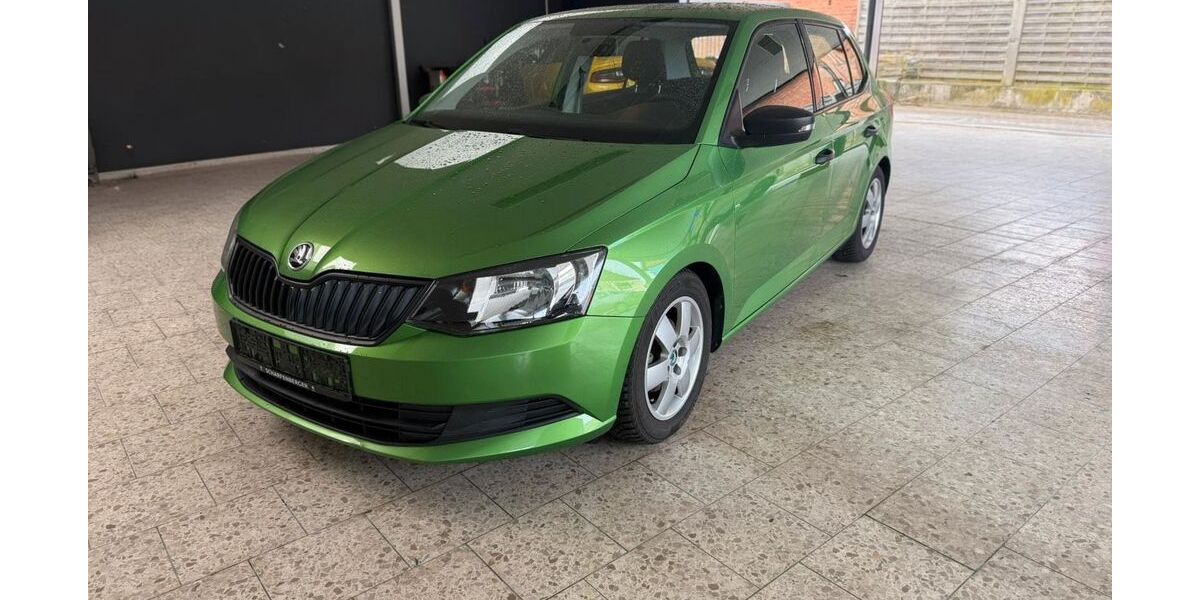 Skoda Fabia 103.500 km 7.699 &euro; Auetal 31749