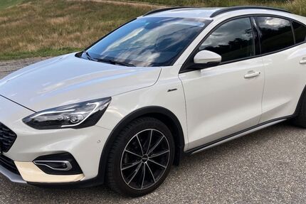 Ford Focus 72.000 km 16.900 &euro; Todtnau 79674