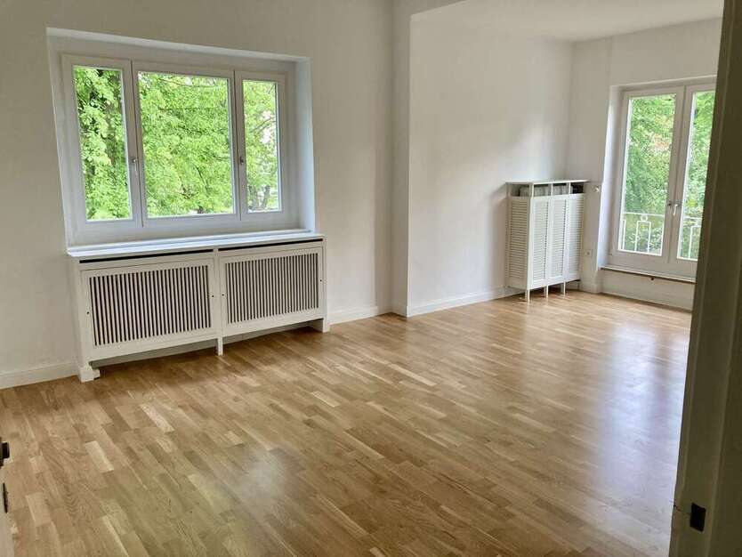 Wohnung zum Kaufen in Berlin 699.500 € 91.01 m²