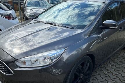 Ford Focus 101.230 km 3.300 &euro; Siegen 57080