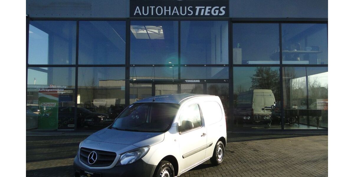 Mercedes-Benz Citan 99.000 km 6.890 &euro; Duisburg 47229