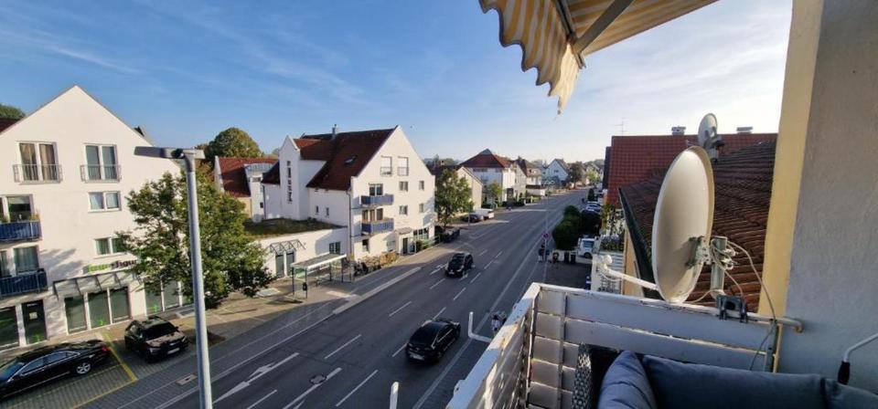 Helle und schöne 3-Zimmer-Wohnung mit Balkon Zentrale Lage